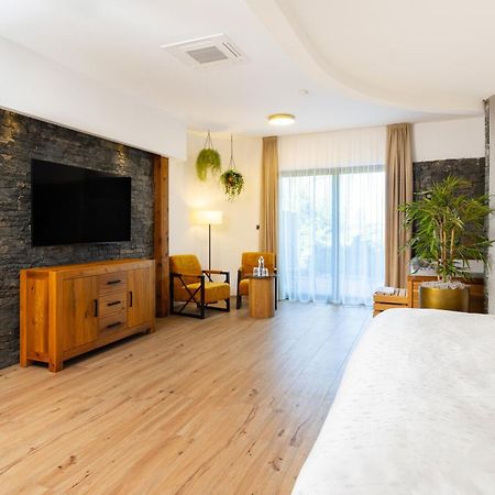 Golf & Spa Kuneticka Hora Dritec Екстериор снимка