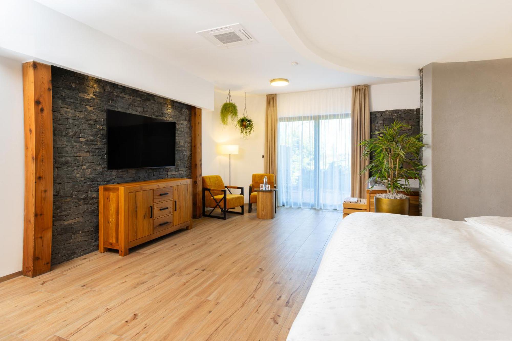 Golf & Spa Kuneticka Hora Dritec Екстериор снимка